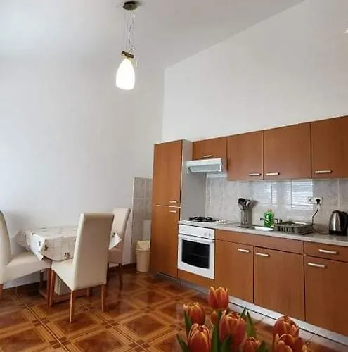 Belvedere Apartman *